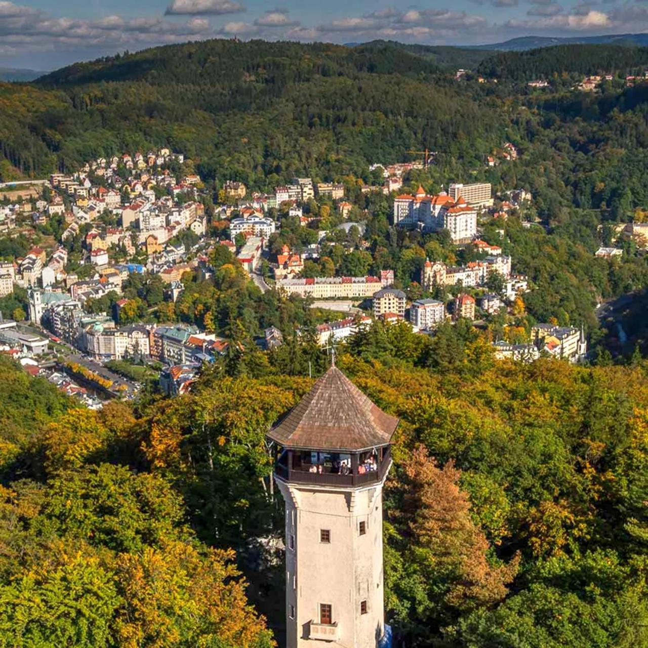 Karlsbad Central Point Exteriör bild